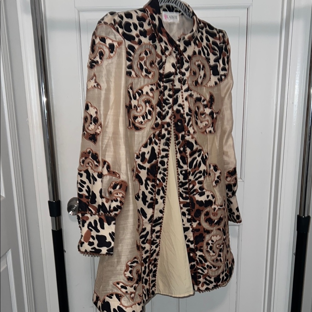 L'ATISTE Cream and Black Mini Dress with Animal Print